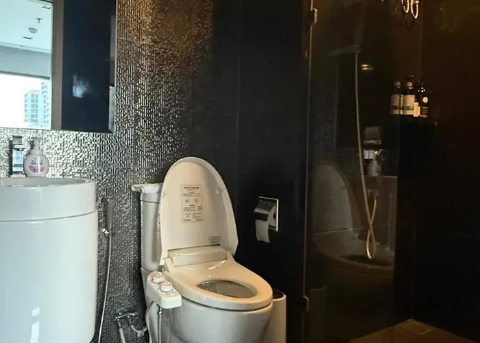 公寓 Luxurious 1-bedroom Near Bts Thonglor, *